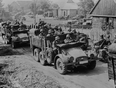 Αποζημιώσεις για τις θηριωδίες του Β' ΠΠ ζητά η Πολωνία απ' την Γερμανία - Πως η Ελλάδα πρέπει να παίξει το «χαρτί» της